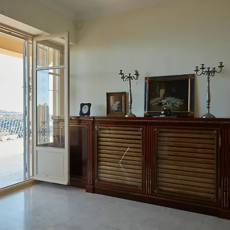 Before Making A Request, Read My Host Profile At The Bottom Of Page # Luxury 4-Br With Private Pool And Unique View
