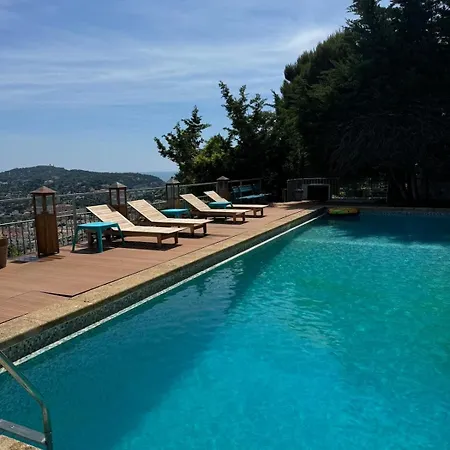 Before Making A Request, Read My Host Profile At The Bottom Of Page # Luxury 4-Br With Private Pool And Unique View